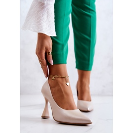 Escarpins en cuir à la mode Lewski Shoes 3181 Beige 2 Escarpins en cuir à la mode Lewski Shoes 3181 Beige 2