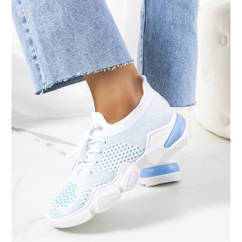 Baskets de sport Daniela en blanc et bleu blanche 2 Baskets de sport Daniela en blanc et bleu blanche 2