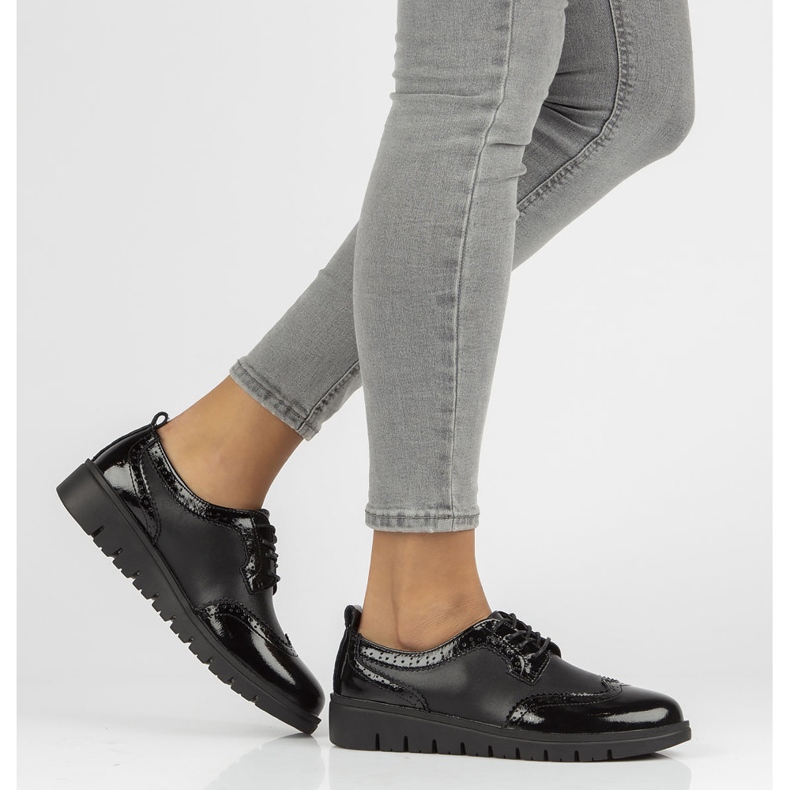 Chaussures en cuir Filippo DP3206 / 21 Bk noir le noir 1