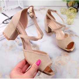 Sandales sur le poteau Potocki W WOL67B beige 1