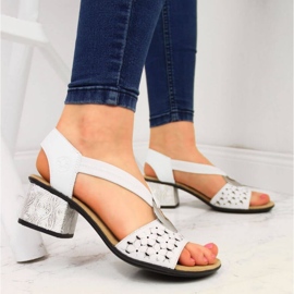Sandales en cuir avec caoutchouc Rieker W RKR433 blanc blanche 3