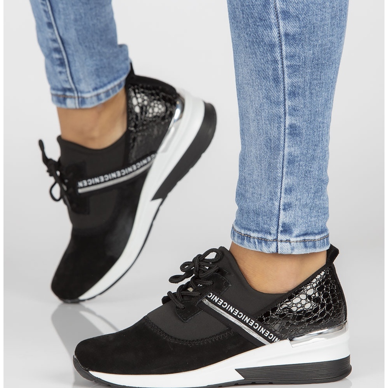 Baskets en cuir Filippo DP1388 / 22 Bk noir le noir 1