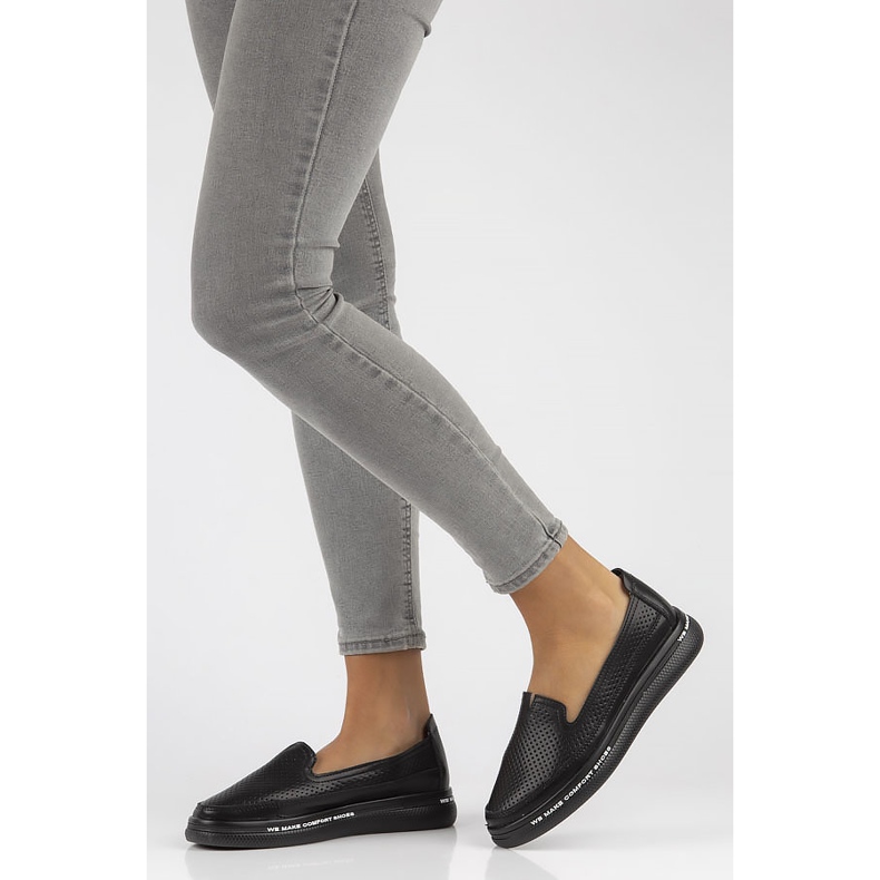 Chaussures en cuir Filippo DP3623 / 22 Bk noir 1