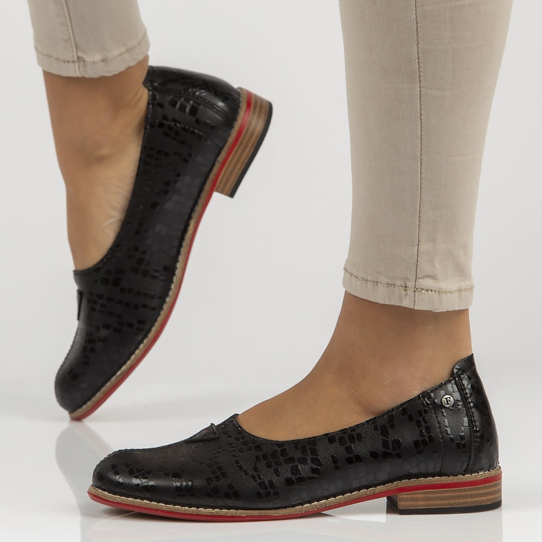 Chaussures en cuir Filippo DP3545 / 22 Bk noir 1