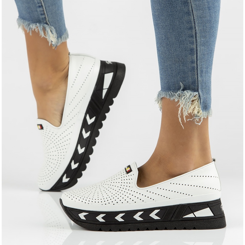 Chaussures en cuir Filippo DP3906 / 22 Wh blanc 1