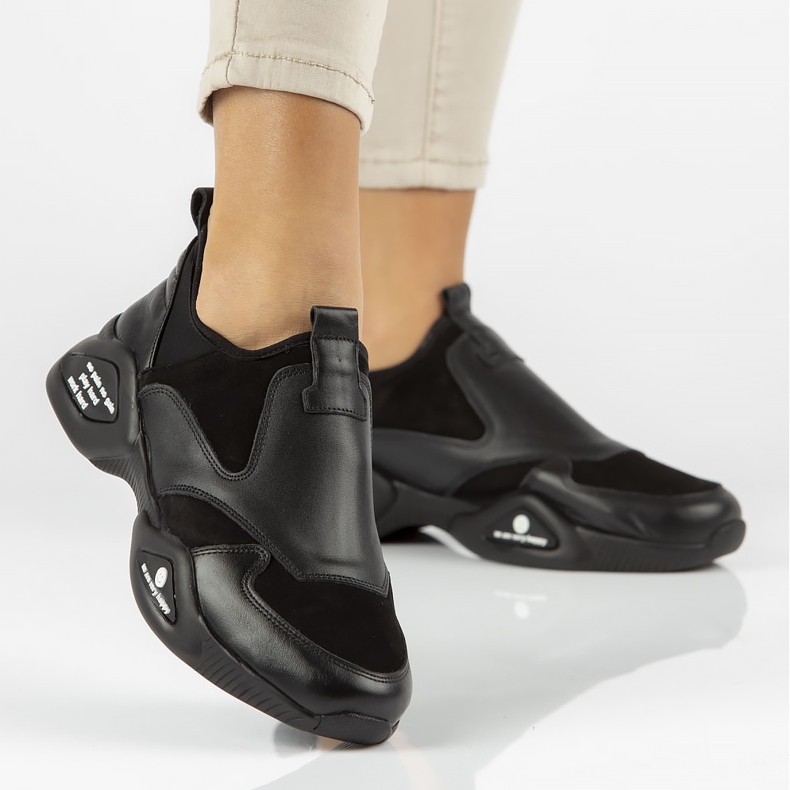 Chaussures en cuir Filippo DP3911 / 22 Bk noir le noir 1