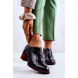 S.Barski Chaussures à la mode laquées sur un poteau Lorena noir et rouge 1