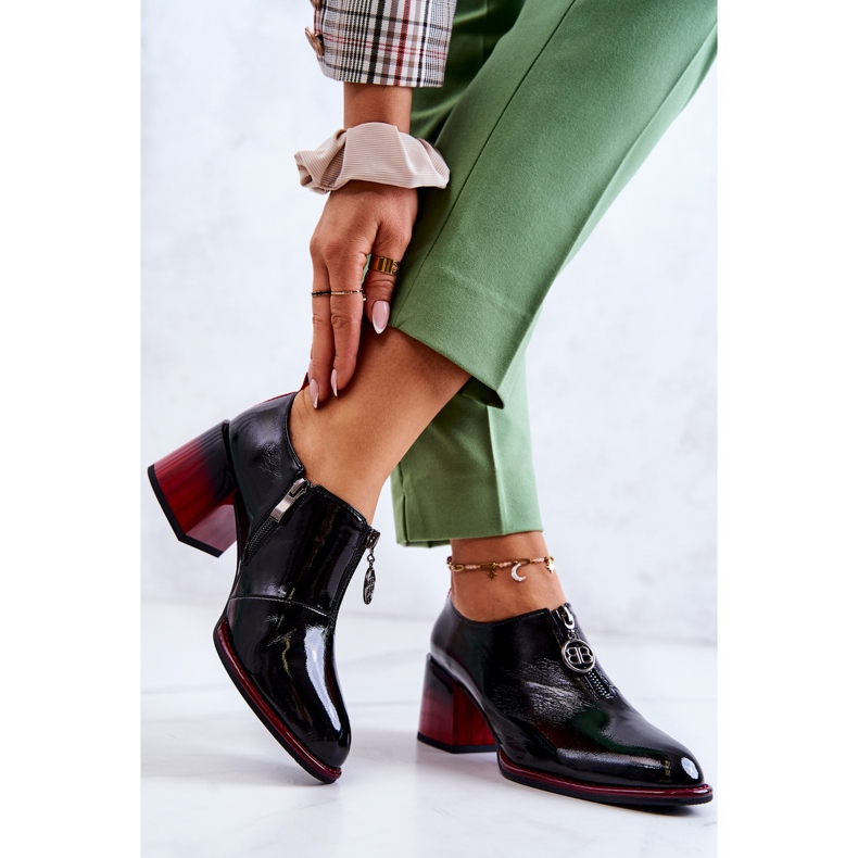 S.Barski Chaussures à la mode laquées sur un poteau Lorena noir et rouge 2