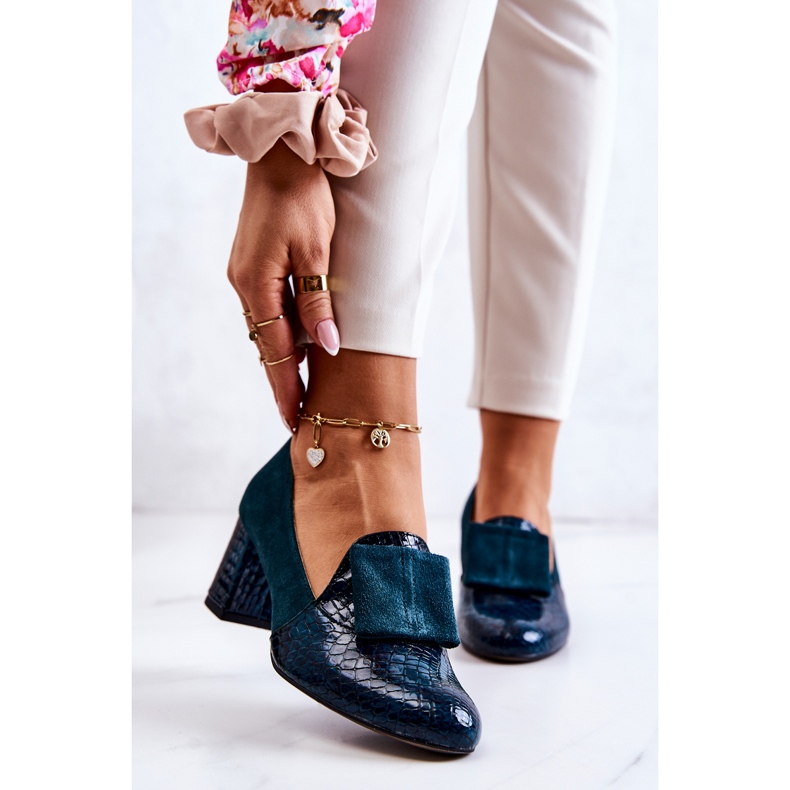 PA2 Escarpins Diana en daim vert serpent 1