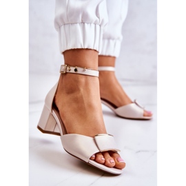 Sergio Leone Sandales En Cuir Avec Décoration Floren Beige 2 Sergio Leone Sandales En Cuir Avec Décoration Floren Beige 2