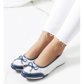 Ballerines Marre en cuir blanc et bleu marine blanche 1