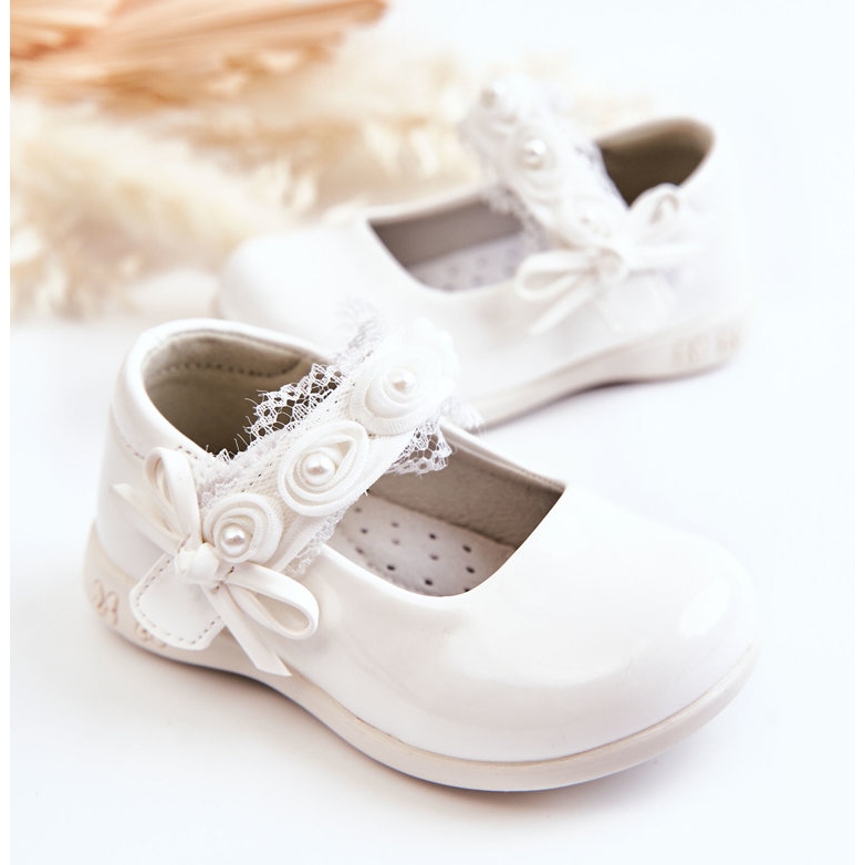 PA1 Ballerines Enfant Avec Velcro Avec Dentelle Blanche Evelyn 2