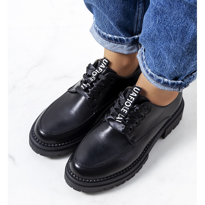 Chaussures femme Merivale noires 1