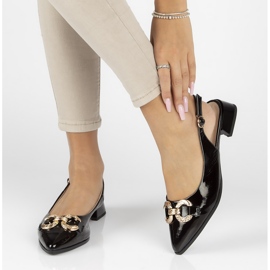 Chaussures en cuir Filippo DP3745 / 22 Bk noir le noir 1