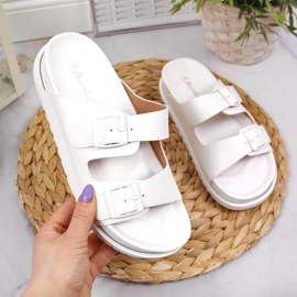 Chaussons En Caoutchouc Avec Boucles Blanches En S.Barski 1