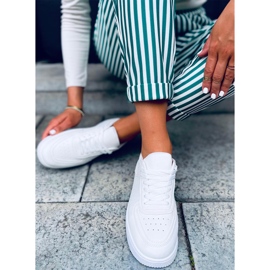Baskets blanches Libby 4
