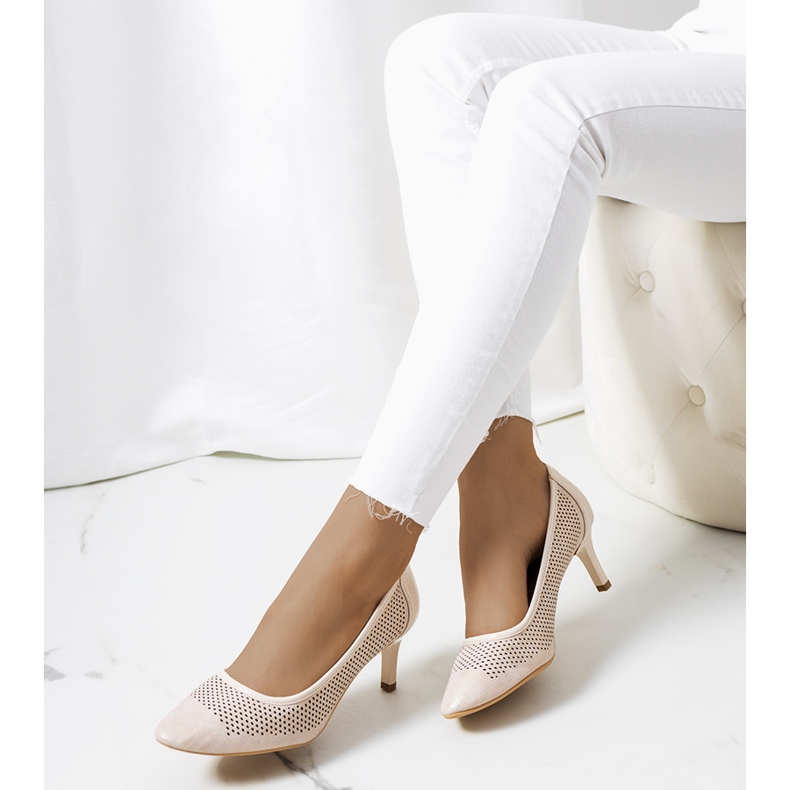 Épingles ajourées beige et or doré 1