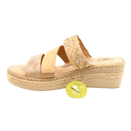 Les tongs des femmes avec une tresse de coin Jezzi 22SD98-4566 beige 1