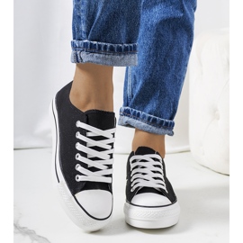 Baskets noires sur la plateforme Wessel le noir 1