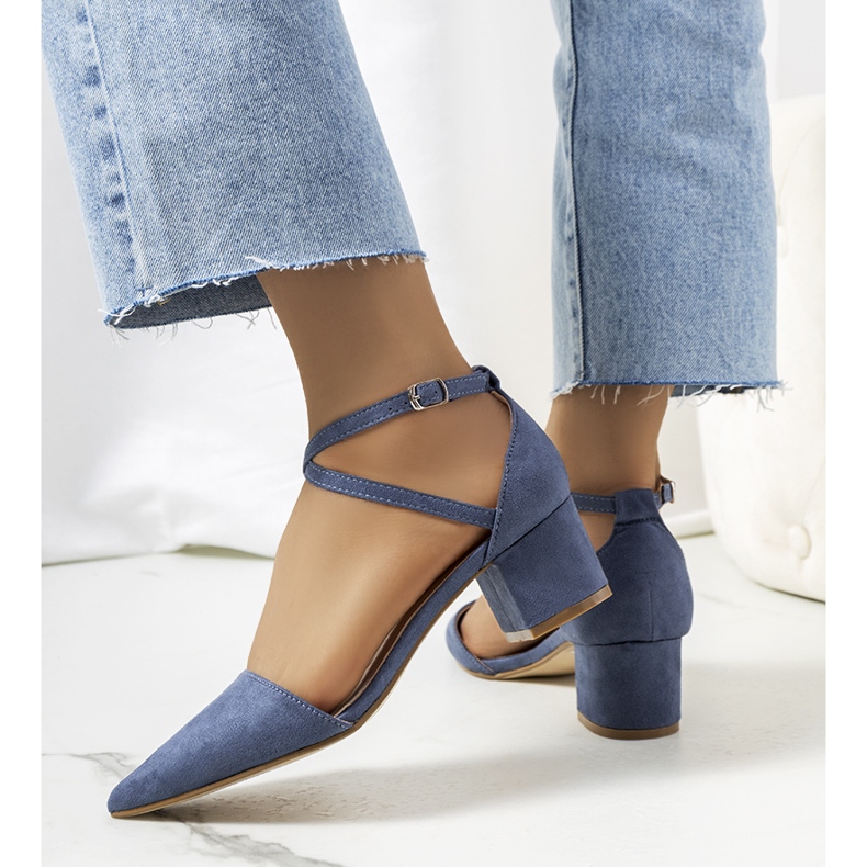 Escarpins bleus sur le Hyde post 1