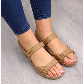 Sandales confortables en cuir beige W Helios 205 3
