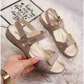 Sandales confortables en cuir beige W Helios 205 1