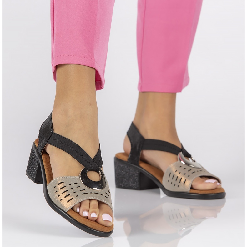 Sandales en cuir Filippo DS2308/22 Bk Go noir et or doré 1