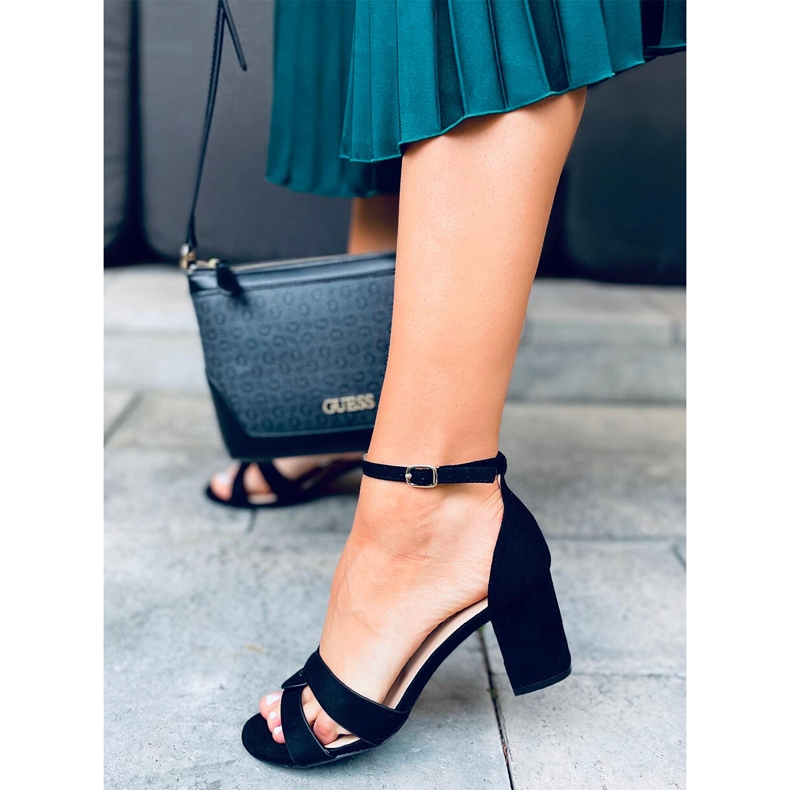 Moly Sandales à talons hauts noires 1