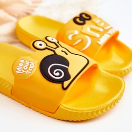 Chaussons Enfant Escargot Jaune Clair 2