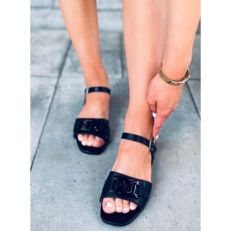 Iona Sandales à petit talon noir 2