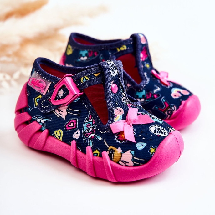 BEFADO S.A. Befado Supergirl Chaussons Avec Un Arc 110P456 Bleu Marine 2 BEFADO S.A. Befado Supergirl Chaussons Avec Un Arc 110P456 Bleu Marine 2