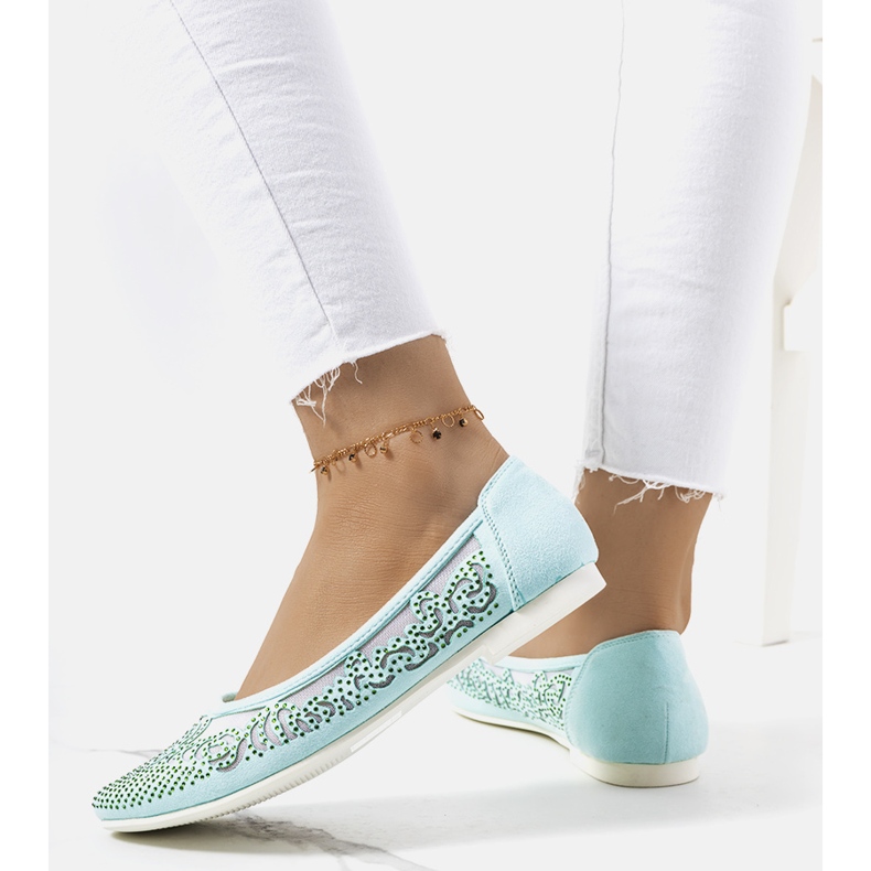 Ballerines vertes à ornements Astrid ajourés 1