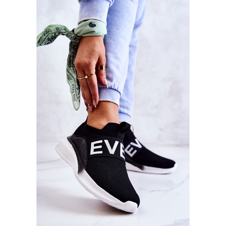 Vinceza Chaussures Sport Femme, Slip-on Noir Lorane 1