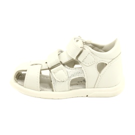 American Club Sandales des filles avec l'Arman Club XD63 / 22 BLAND BLAND blanche 1