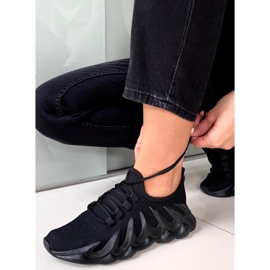 Band Chaussures de sport chaussettes noires 1