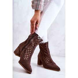 Boots ajourées en daim à talons hauts Nicole 2638 Marron foncé brun 2