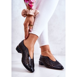 PA2 Elégantes Chaussures Ajourées En Cuir Laqué Ismena Noir le noir 2