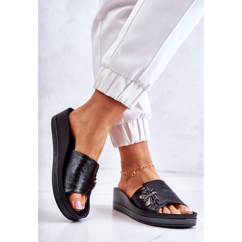 Vinceza Pantoufles pour femmes à la mode avec décoration Holle noire 2 Vinceza Pantoufles pour femmes à la mode avec décoration Holle noire 2