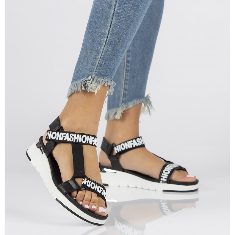 Sandales en cuir Filippo DS2169/22 Bk noir le noir 2