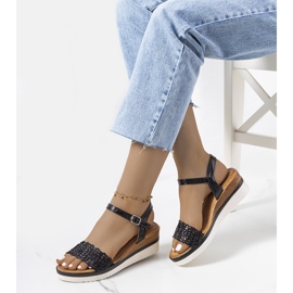 Sandales noires à bride décorative Kirk 1