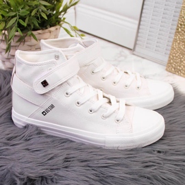 Baskets blanches à scratch Big Star V274541SS20 2