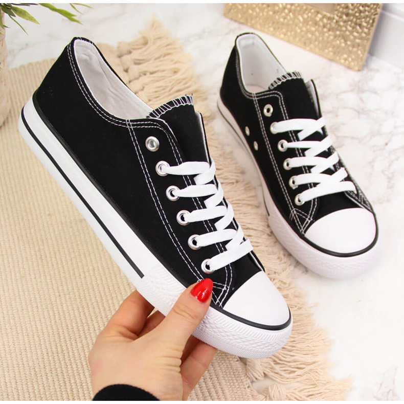 Baskets basses Atletico textile noir 1