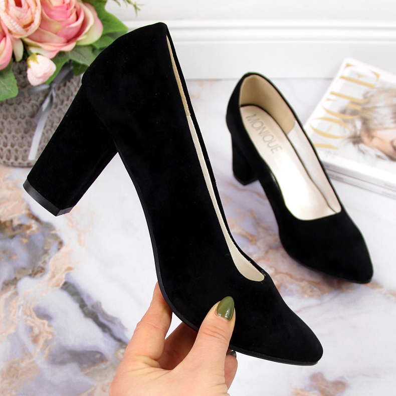 Escarpins sur le poteau en daim noir Monique le noir 1