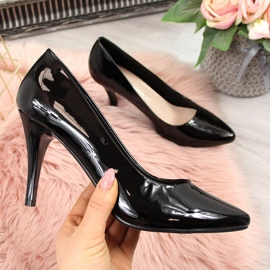 Escarpins sur un talon aiguille verni noir Sergio Leone 1