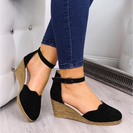 Sandales pour femmes en cuir sur un coin noir Filippo le noir 1