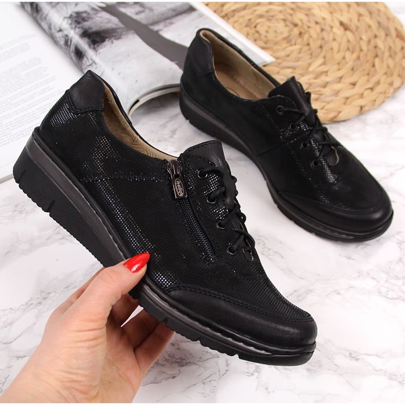 Chaussures en cuir glacé noir Helios 334 le noir 1