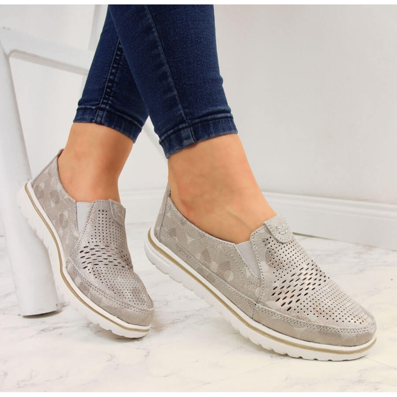 Chaussures femme cuir ajouré doré Jezzi 1