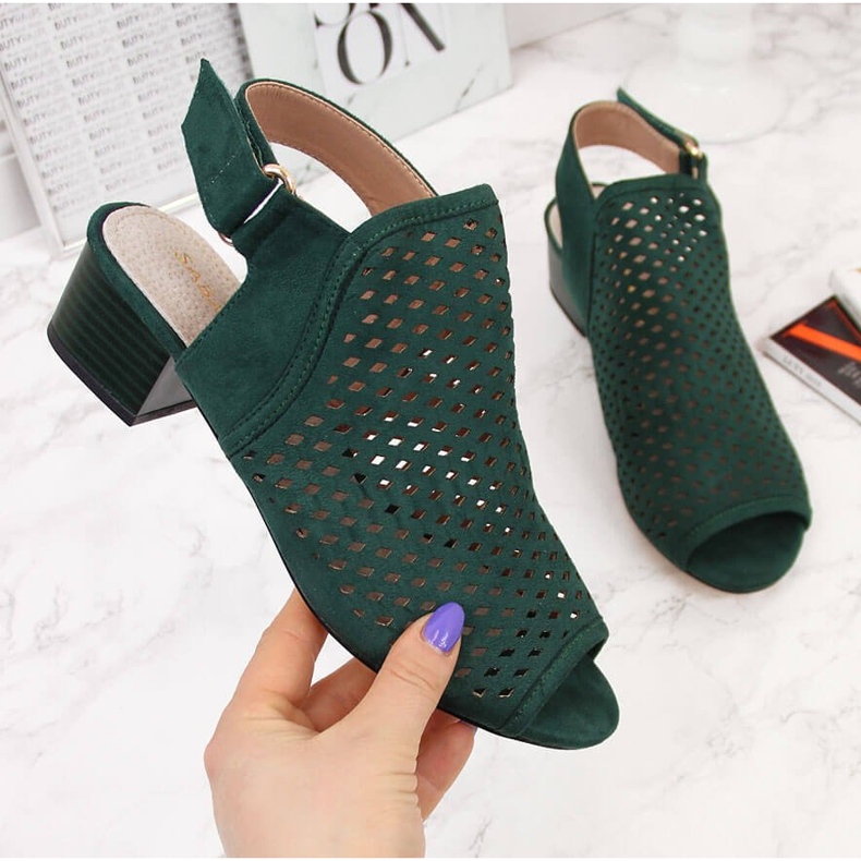 Sandales pour femmes vertes ajourées Sabatina vertes 2