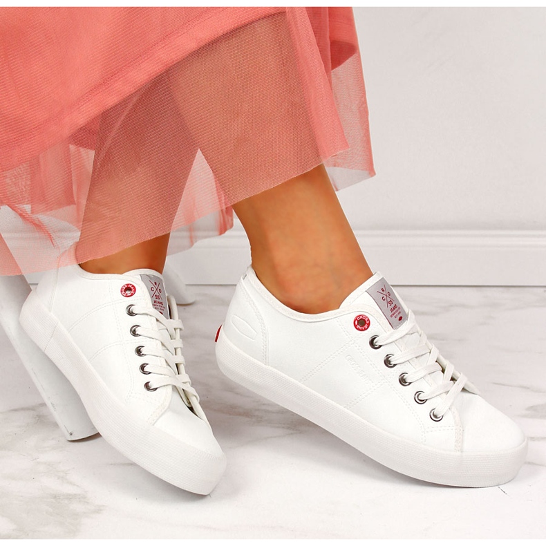 Baskets basses pour femmes en cuir écologique blanc Cross Jeans II2R4004C blanche 1 Baskets basses pour femmes en cuir écologique blanc Cross Jeans II2R4004C blanche 1