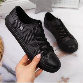 Black Big Star JJ274100 baskets basses noires à carreaux en textile le noir 1 Black Big Star JJ274100 baskets basses noires à carreaux en textile le noir 1